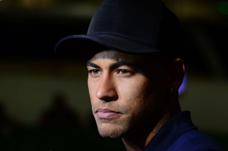 Neymar-photo-by-Gustavo-Gomes-AgBr