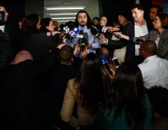 Advogado de mulher que acusa Neymar de estupro deixa o caso