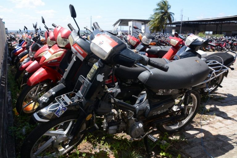 motos