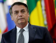 Bolsonaro recebeu R$ 17 milhões via Pix neste ano, diz Coaf =