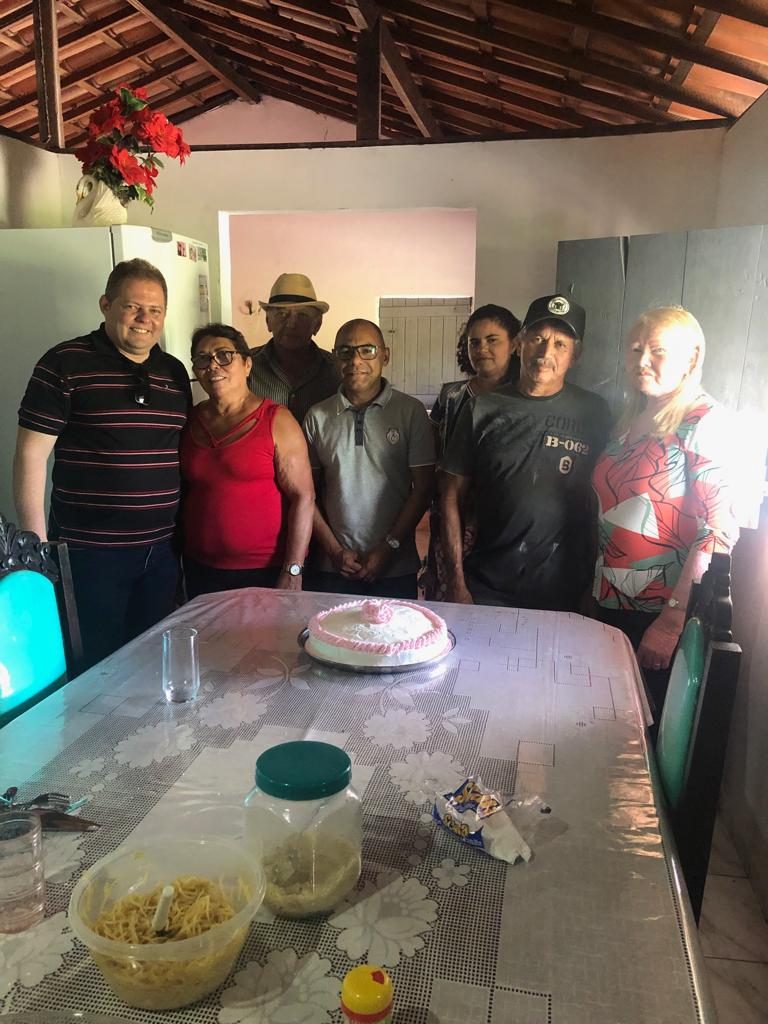 Edir com o povo