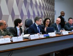 Senado prepara nova lei de porte e posse de armas para substituir decretos