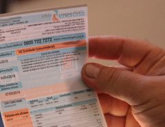 Aneel divulga taxa bandeira vermelha 1 para mês de agosto