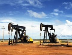 Produção de petróleo em terra cai 50% no RN