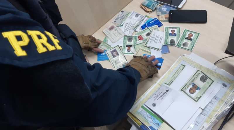 DOCUMENTOS
