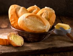 Argentina eleva tarifa de exportações e medida pode afetar preço do pão no Brasil