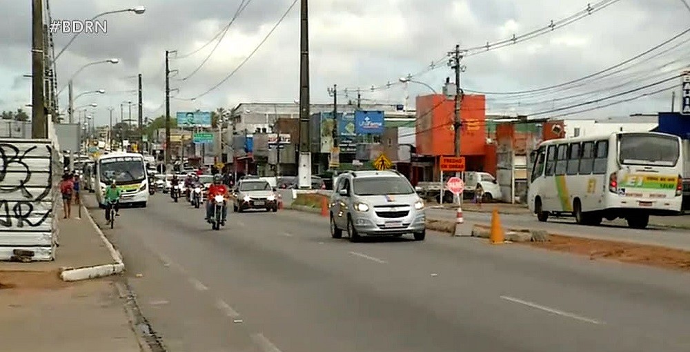 TRÂNSITO