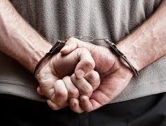 Homem é preso em Maceió por tramar assalto a ex-namorada para salvá-la e tentar reatar o namoro