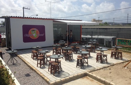 chiquita-bacana-tile