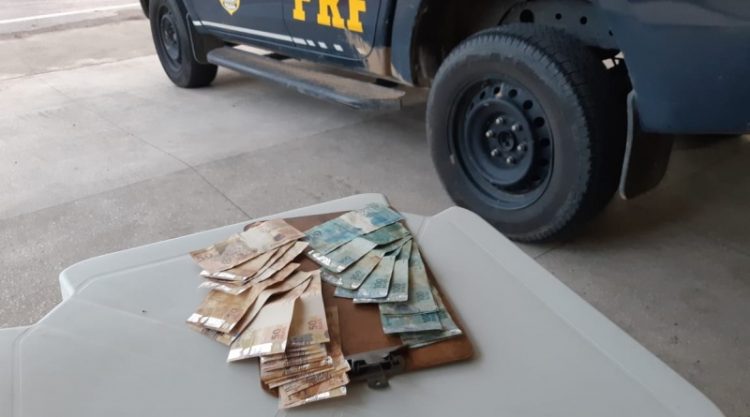 Dinheiro-falso-Macaíba-800x445-1-750x417