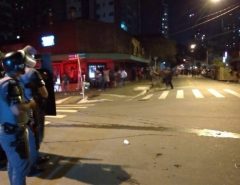 RESTABELECENDO A ORDEM: PM dispersa com bombas e gás lacrimogênio manifestação contra Bolsonaro em São Paulo