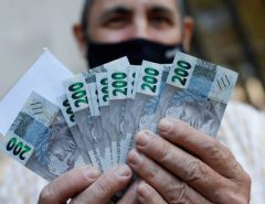 DINHEIRO: DPU entra com ação para suspender circulação da nota de R$ 200