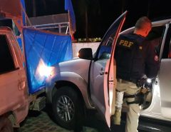 Carro palanque do candidato Emídio Jr. é atingido por outro veículo