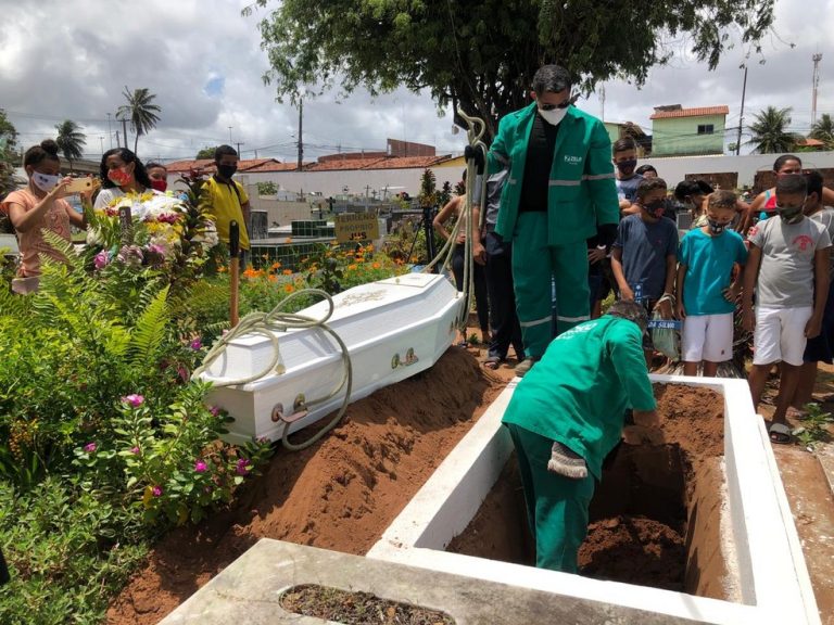 Criança assassinada