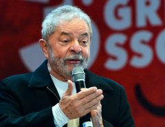 Justiça atende Lula e paralisa ação da Lava Jato sobre doações da Odebrecht