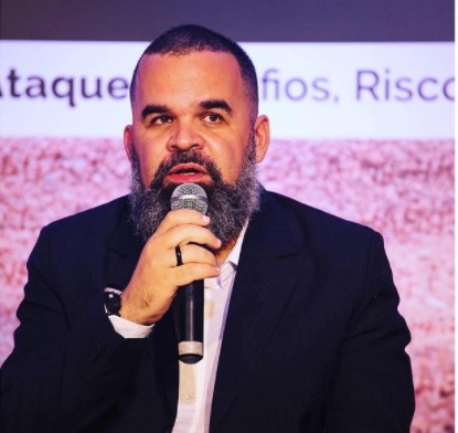 PROFESSOR PETISTA