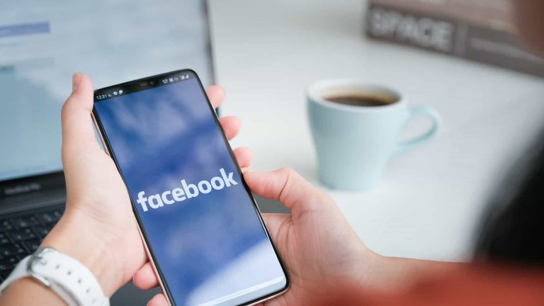 Facebook1