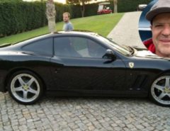 DINHEIRO: Barrichello apresenta sua Ferrari de R$ 500 mil; confira