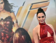 CULTURA: Gal Gadot diz ter se inspirado na princesa Diana para viver Mulher-Maravilha