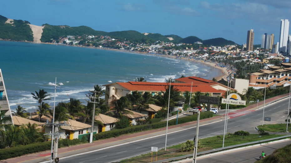 Hoteis-da-Via-Costeira-ponta-negra