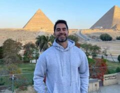 MUNDO: Brasileiro é detido no Egito após perguntar a vendedora se ‘gostam do bem duro’