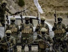 UMA TRAGÉDIA CHAMADA JOE BIDEN: EUA teriam deixado para trás em retirada R$ 93 bilhões em armas e veículos ao Talibã
