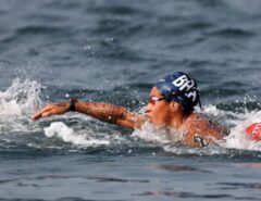 É DO BRASIL: Ana Marcela Cunha conquista medalha de ouro na maratona aquática da Olimpíada de Tóquio