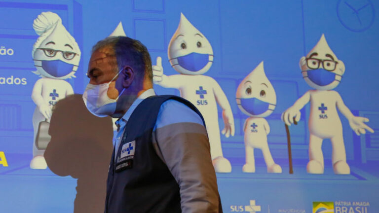 MarceloQueiroga-Saude-Covide19-Pandemia-Queiroga-Vacinacao-Camapanha-3-848x477-1