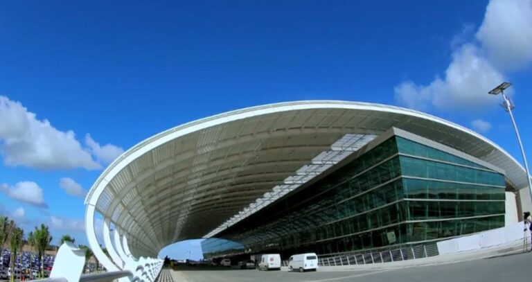 maxresdefault-1-e1639747304222-1024x542