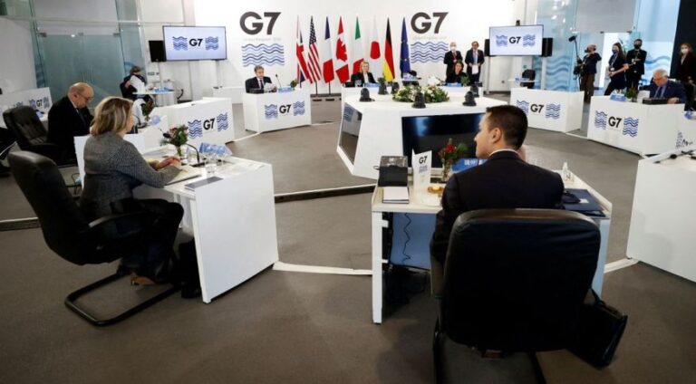 G7