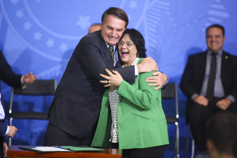 TerezaCristina-Damares-ProgramaVerdeAmarelo-VerdeAmarelo-Bolsonaro-PauloGuedes-Onix-11Nov2019