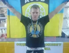 Ucraniano campeão mundial de kickboxing morre na guerra