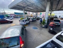 Procon pode multar postos que aumentaram preço da gasolina antes do reajuste nas refinarias em Natal, diz diretor