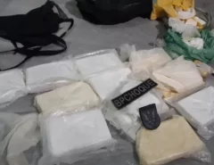 Irmãos adolescentes são apreendidos com cerca de 20 kg de cocaína em Natal