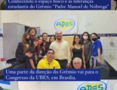 “Educação” do governo Fátima é faixa contra Bolsonaro em escola estadual