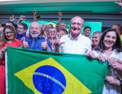 Nem Bolsonaro, nem Mourão; saiba quem deve entregar faixa a Lula