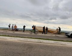 Instrutor morre após queda de parapente durante voo na Via Costeira, em Natal