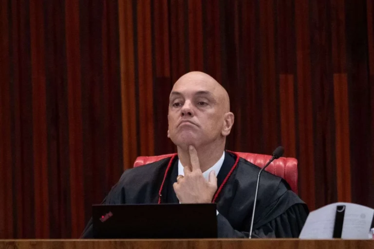 Moraes-julgamento-TSE