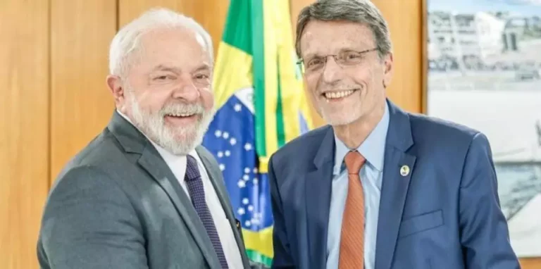 lULA FORA
