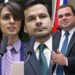 esquerda