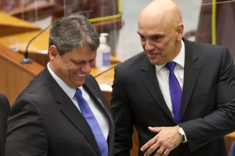tarcisio-de-freitas-e-alexandre-de-moraes-ft-fabio-rodrigues-pozzebom-abr-960x640