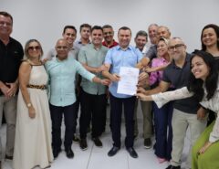 Prefeito assina ordem de serviço para pavimentação no Distrito Industrial de Macaíba