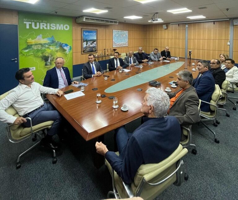 REUNIÃO JOAO MAIA