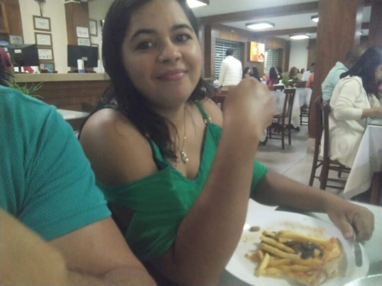 Mulher morta