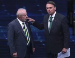 Lula seria superado por Bolsonaro além da margem de erro se eleições fossem hoje; veja números