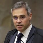 aNDRE MENDOÇA