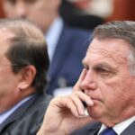 bOLSOANRO E ADVOGADO
