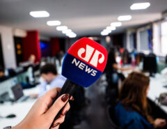 Associações reagem à ação do MPF contra a Jovem Pan e defendem liberdade de imprensa