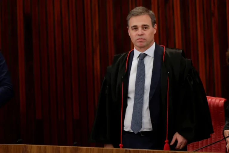 Andre Mendoça