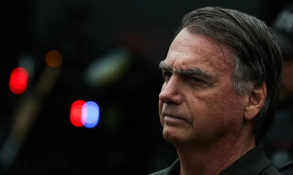 BOLSONARO 72